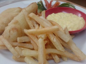 Dori goreng tepung hmmm lembut sekali ikannya, cocolannya mayones